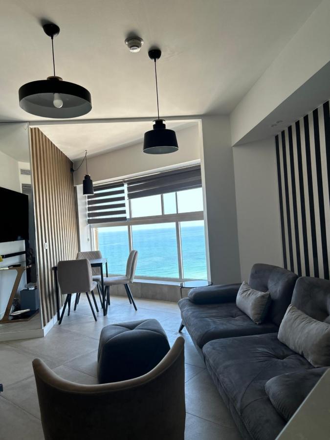 Beachfront Apartment 巴特亚姆 外观 照片