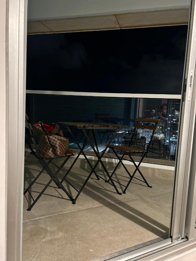 Beachfront Apartment 巴特亚姆 外观 照片