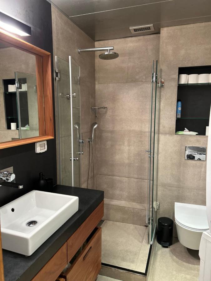 Beachfront Apartment 巴特亚姆 外观 照片