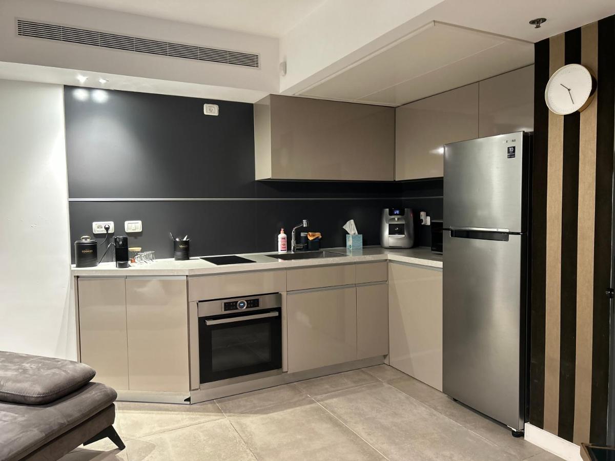 Beachfront Apartment 巴特亚姆 外观 照片